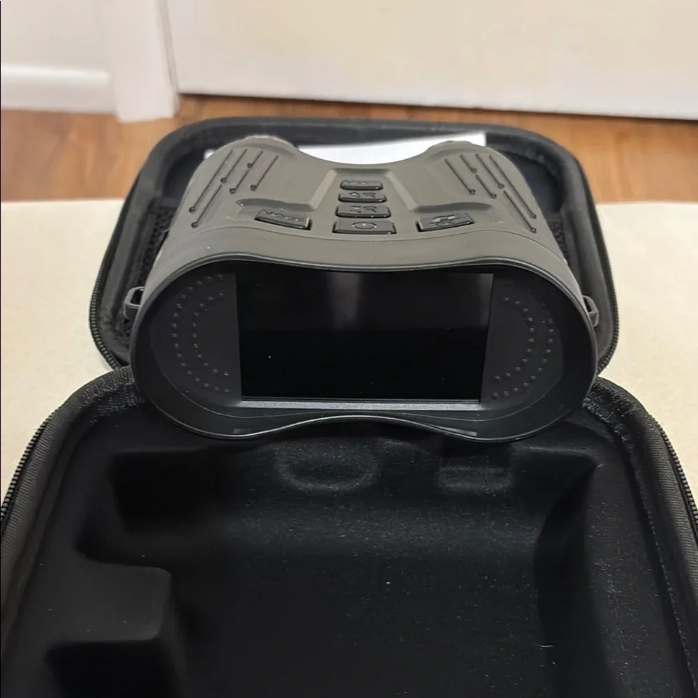 4K Night Vision Binoculars - Black - Picture 3 of 3